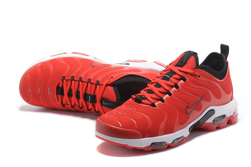 basket nike tn rouge basket nike tn rouge